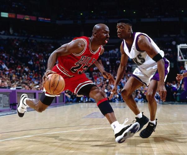 军更像一场 军更像一场